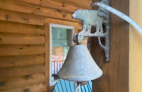 Couples Getaway Log Cabin in the White Mountains - Foto 27