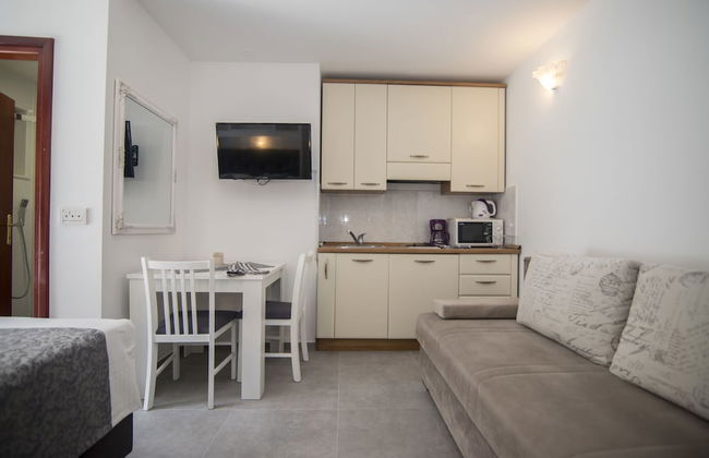 Apartments and Rooms Kapulica - Foto 19