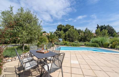 Stylish Villa with Terrace - Foto 27