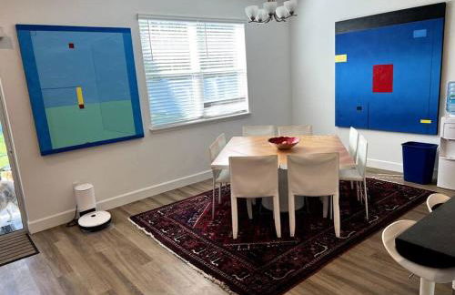 Beach Lovers New House! 10 min to beach - 6 guests - Foto 33