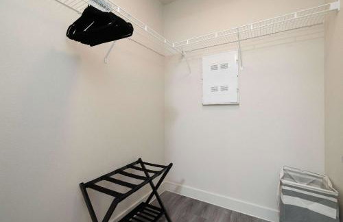 Trinity River - Skyline Views - King bed - Foto 15