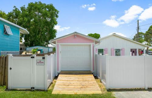 Pink Prerogative Beach Bungalow with Private Pool - Photo 42