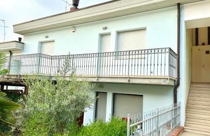 K03 - Castelfidardo, ampio quadrilocale comodo ai servizi - Foto 17