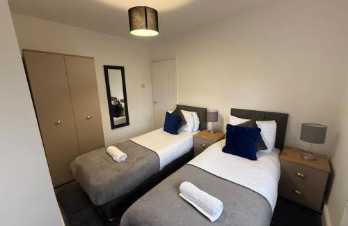 Cromwell-2 Bed Great for Contractors with Drive WiFi - Foto 5