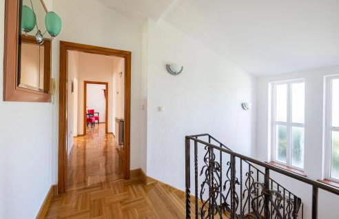 Awesome Home In Trilj - Photo 28