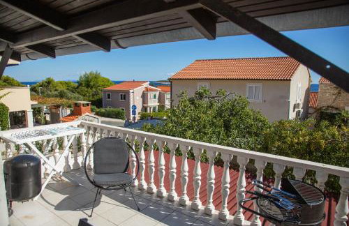 Vis Apartments Ivona i Daria - Photo 24