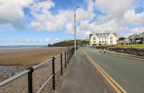 The Coach House - Photo 15