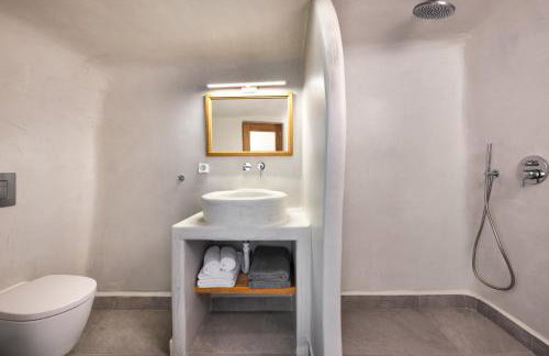 Cavora Suites - Photo 6