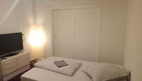 3 Bedroom Cozy Apartment 30min zu Hamburg - Foto 2