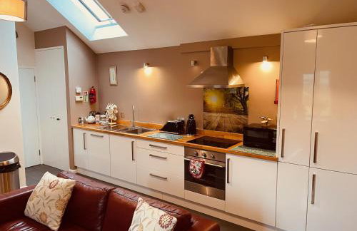 Sennen Cove, The Hedgerows, near 14 beaches, - Photo 4