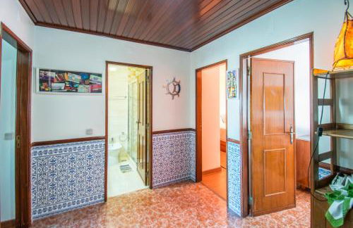 Enjoy Lisbon Cascais Sintra 1200 metres to metro blue line Sintra Rail line Free Parking - Photo 37