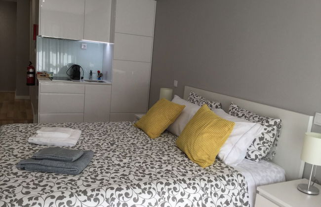 Oporto Bernardes Studios - Heroismo - Foto 2