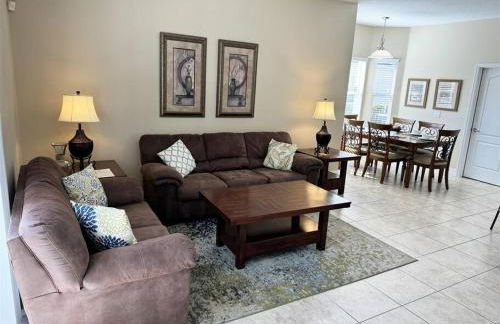 537 4BR Private Pool Spa Conservation Views 2 Masters Near Disney - Foto 2