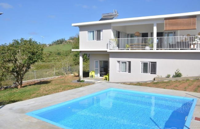 Villa Zourit Rodrigues Bungalow - Photo 1