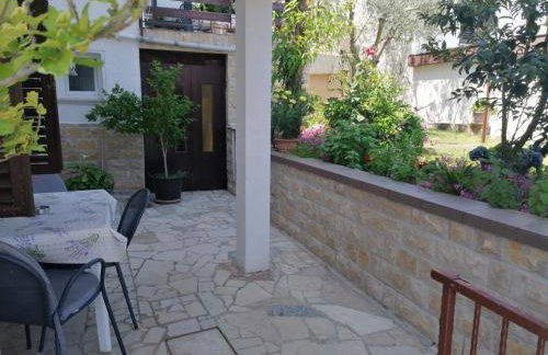 Apartments with parking space Dajla, Novigrad - 6935 - Photo 23