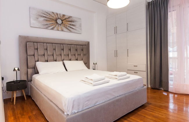 Vironas Chic Sleek Modern Studio - Foto 1