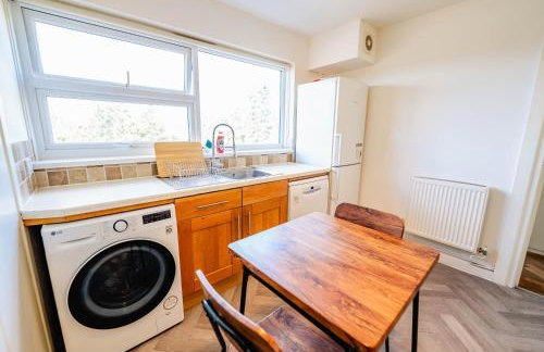 Spacious 2BR 1Bath with Free Street Parking & Close to Roath Park Landmark - Foto 19
