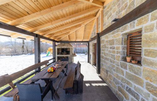 SPA HOLIDAY HOUSE REŽEK - Lovinac - Foto 49