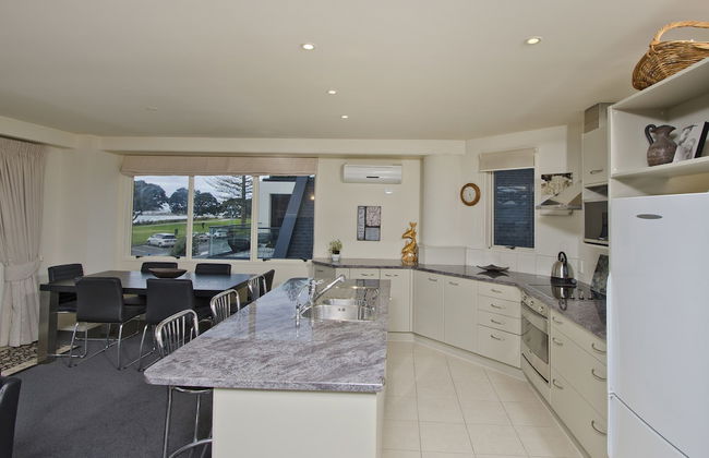 The Pavilions Beachfront Apartments - Foto 39