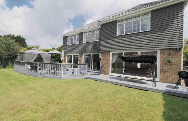 Inviting 7-bed House With sea Views in Hythe - Foto 36