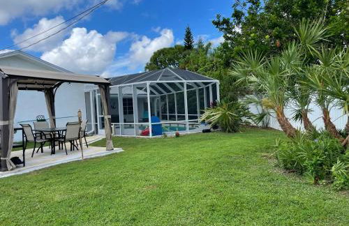 House with Heated Pool near to Florida Beaches - Foto 10