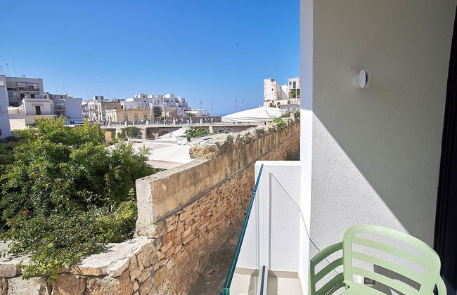 White Coast - Photo 44