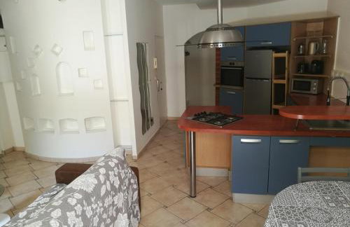 Montpellier logement 70 m2 à 5 min gare St Roch - Foto 2
