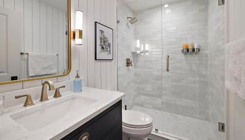 The Tremain - Steps to Downtown w King Bed - Foto 2