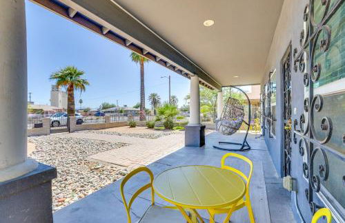 Apartment 2 Mi to Chase Field and PHX Arena! - Photo 1