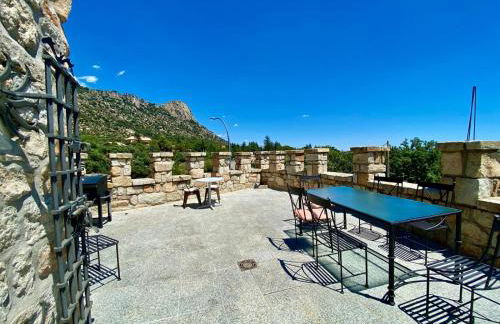 Magnífico Castillo privado, elevado en la roca - Foto 37