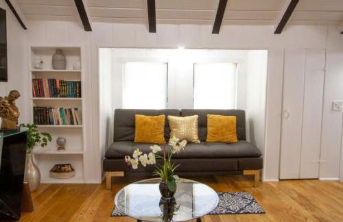 Dreamy Farmhouse in Studio City - Foto 14