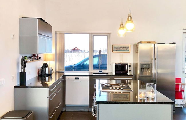 Golden Circle Luxury Villa - Foto 5