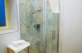 Terminal 1 Guest House - Photo 59