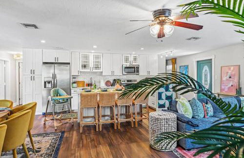 Marathon Vacation Home with Pool, Hot Tub & Movie Theater - Foto 13