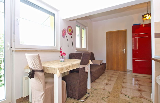 Apartment 1432 - Photo 9