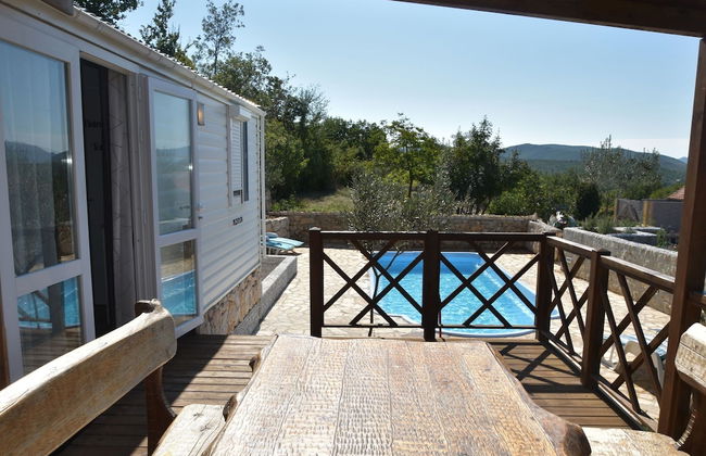 Welcoming Holiday Home in Ugljane With Swimming Pool - Foto 12