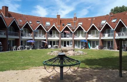 Kleine Brise mit Meerblick und Schwimmbad - Foto 19