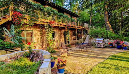 On-Site Trails Rock River Retreat in Jefferson! - Foto 1