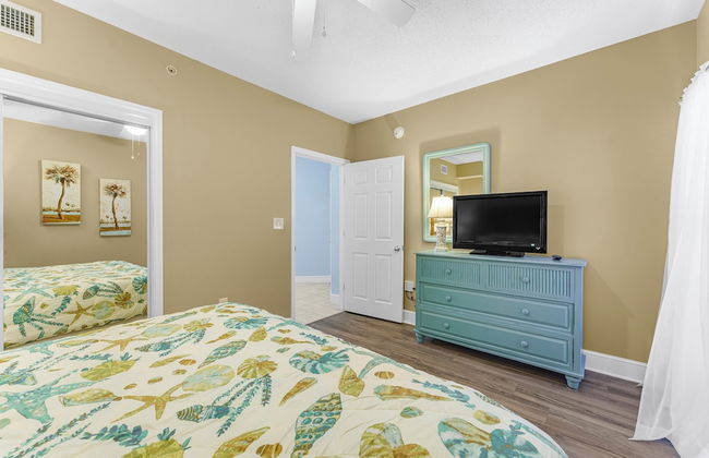 Majestic Beach Resort by Book That Condo - Foto 38