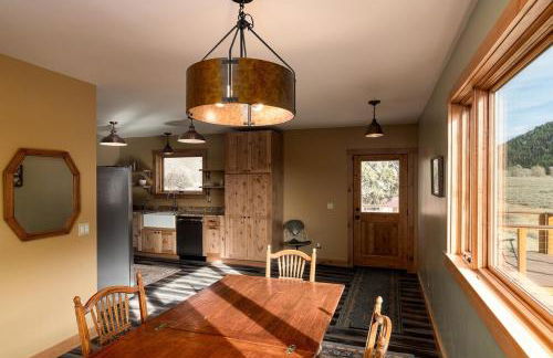 Triumph Ranch Farm House - Foto 4