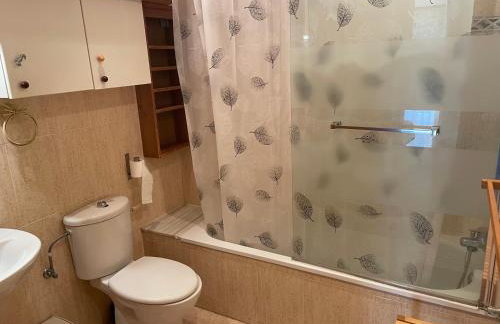 Apartamento en el Edificio Barlovento, situado en el centro de Alcossebre, a 150m del mar - Foto 16