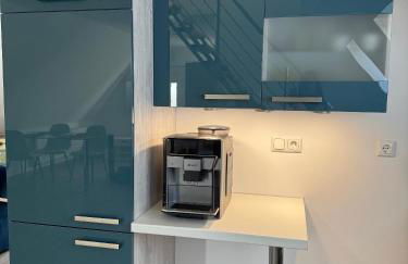 Dachgeschosswohnung Benther Berg, Contactless Check-in, free parking, Vollsaniert und Renoviert 2025 - Foto 3