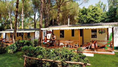 Chalet by the Sea & Shade - Photo 2