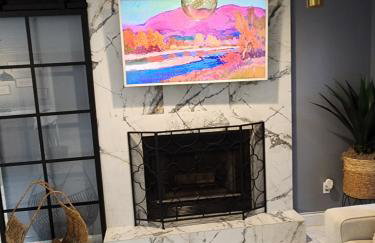 Lounge Area Office Fenced Yard Near It All - Photo 6