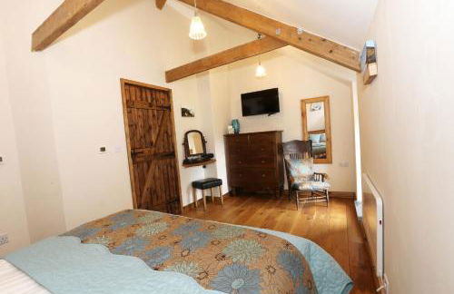 Ponycob hot tub 2 bed ensuite - Photo 3