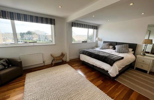 North Quay - Pet friendly Luxury Townhouse overlooking Bembridge Harbour - Photo 31