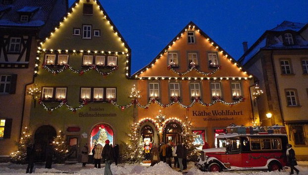 Romantic Christmas Moments in Rothenburg ob der Tauber & Würzburg - Photo 5