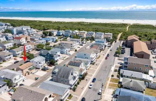 Full House 2 Blocks from Beach - Foto 24