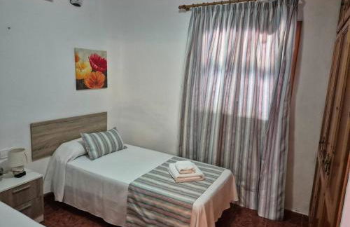 Villa María espaciosa y cálida con piscina privada - Foto 36