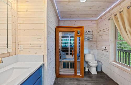 Top of the Line Treehouse Near Helen, Georgia - Foto 30